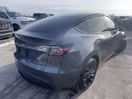 2022 Tesla Model Y Performance Dual Motor All-Wheel Drive