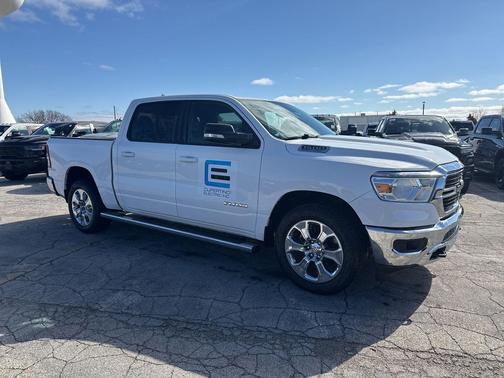 Bright White Clearcoat 2021 RAM 1500 Big Horn/Lone Star