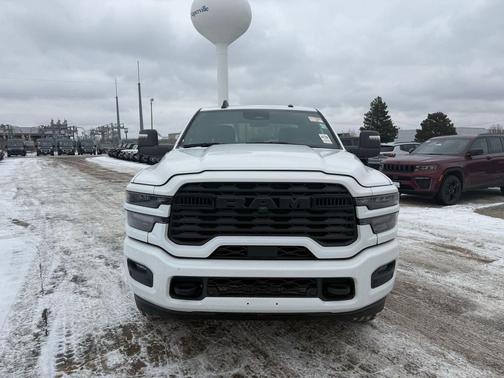 2025 RAM 2500 Big Horn Crew Cab 4x4 6'4' Box