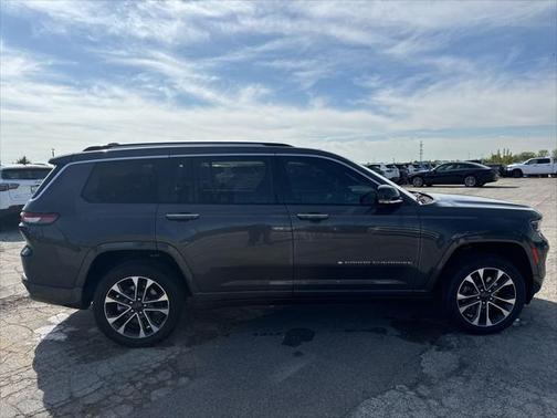 2022 Jeep Grand Cherokee L Overland