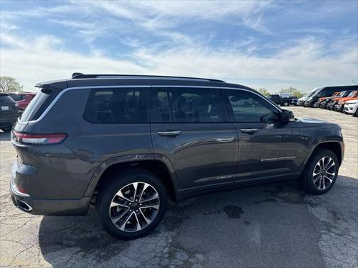 2022 Jeep Grand Cherokee L Overland
