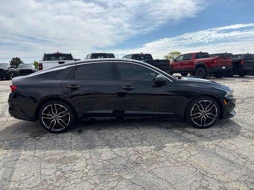Ebony Black 2024 Kia K5 GT