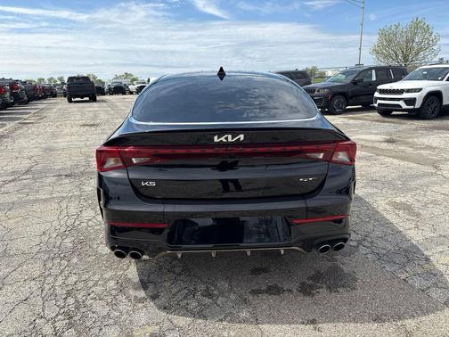 Ebony Black 2024 Kia K5 GT