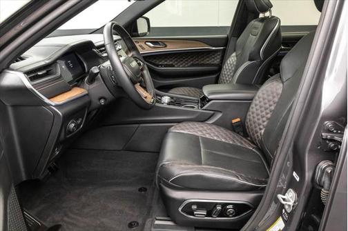 2022 Jeep Grand Cherokee L Summit