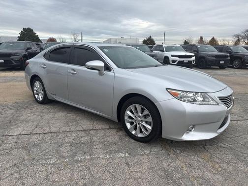 2014 Lexus ES 300h Base