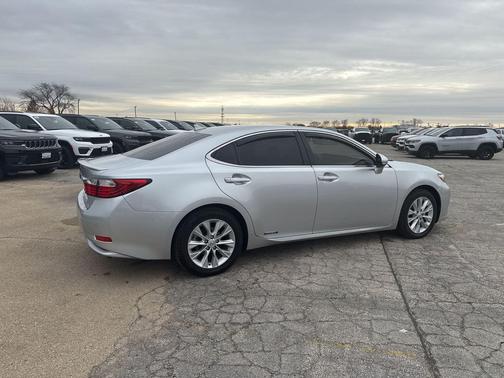2014 Lexus ES 300h Base