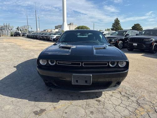 2021 Dodge Challenger SXT