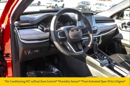 2025 Jeep Compass Latitude