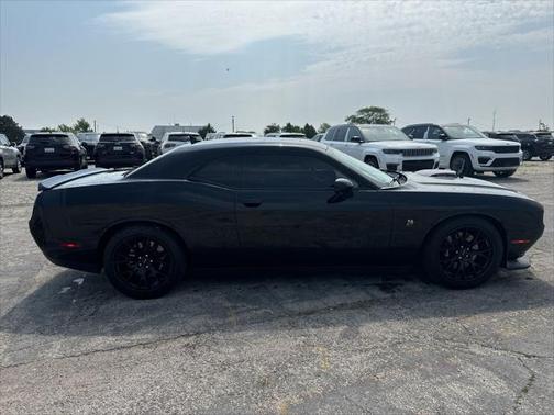 2016 Dodge Challenger R/T Scat Pack