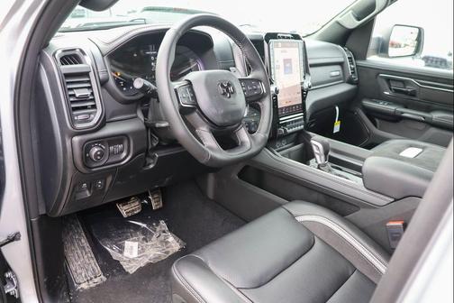 2026 RAM 1500 RHO Crew Cab 4x4 5'7' Box