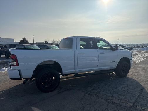 2024 RAM 2500 Big Horn Crew Cab 4x4 6'4' Box