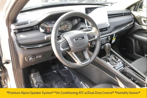 2025 Jeep Compass Latitude