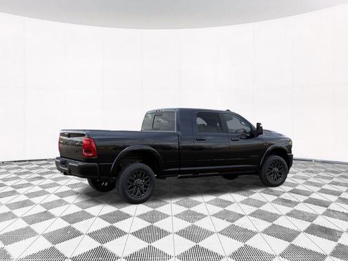 Diamond Black Crystal Pearlcoat 2026 RAM 2500 Limited Mega Cab 4x4 6'4' Box
