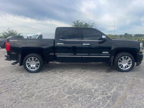 2016 Chevrolet Silverado 1500 High Country