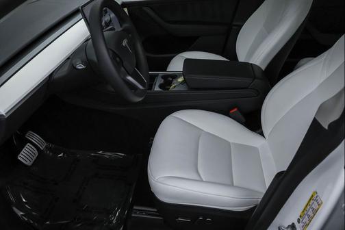 2024 Tesla Model Y Performance Dual Motor All-Wheel Drive