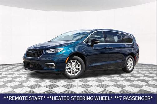 2025 Chrysler Pacifica L