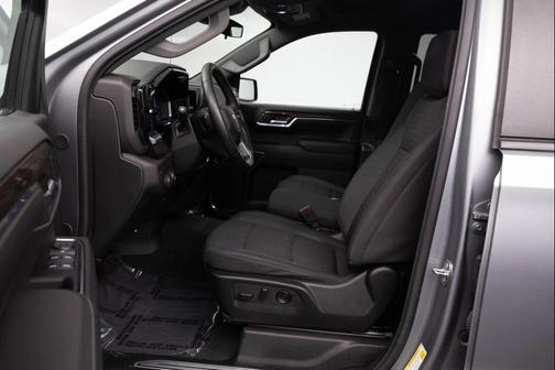 Sterling Gray Metallic 2024 Chevrolet Silverado 1500 LT