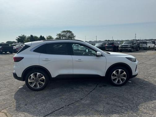 2024 Ford Escape Platinum