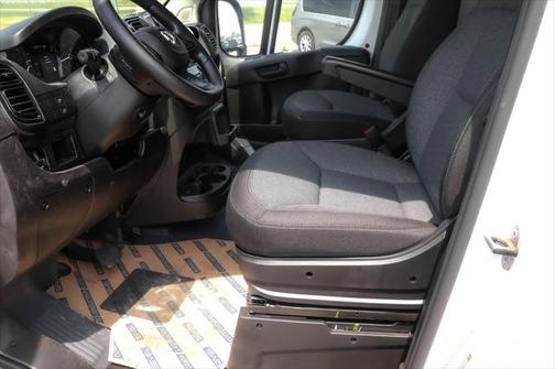 2025 RAM ProMaster 2500 Tradesman