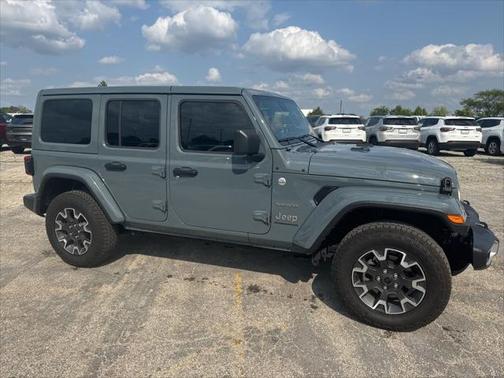 2024 Jeep Wrangler 4-Door Sahara 4x4