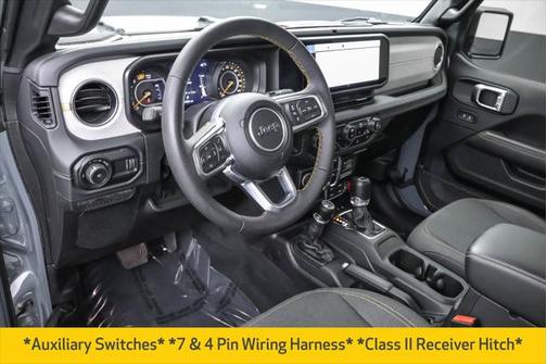2024 Jeep Wrangler 4-Door Sahara 4x4