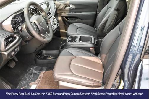 2025 Chrysler Pacifica L