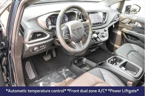 2025 Chrysler Pacifica L