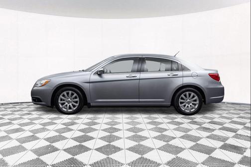 2013 Chrysler 200 Limited