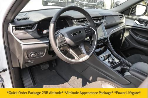 2025 Jeep Grand Cherokee L Altitude