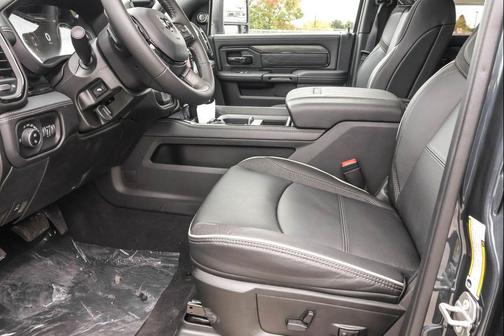 2026 RAM 3500 Limited