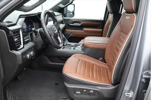 2024 GMC Sierra 3500 Denali