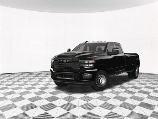 2025 RAM 3500 Laramie Crew Cab 4x4 8' Box