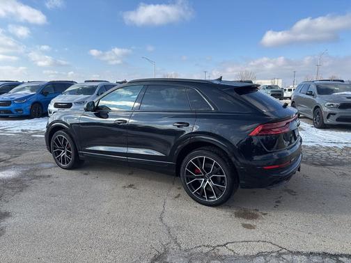 2019 Audi Q8 3.0T Premium Plus