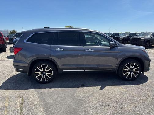 Modern Steel Metallic 2020 Honda Pilot AWD Elite