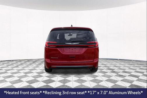2025 Chrysler Pacifica L