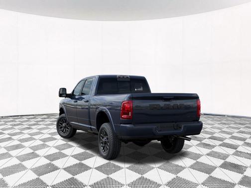 2026 RAM 2500 Limited Crew Cab 4x4 6'4' Box