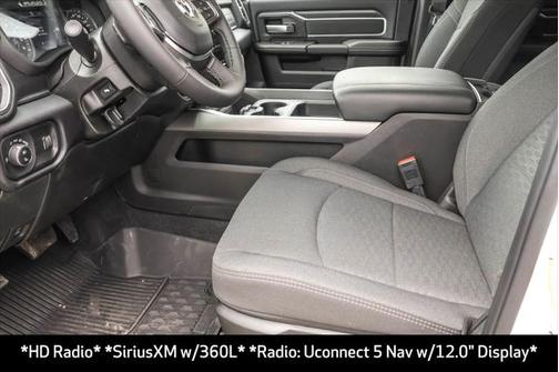 2025 RAM 2500 Big Horn Crew Cab 4x4 6'4' Box