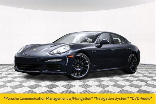 2015 Porsche Panamera 4