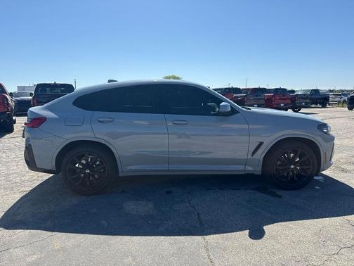 Brooklyn Grey Metallic 2024 BMW X4 xDrive30i