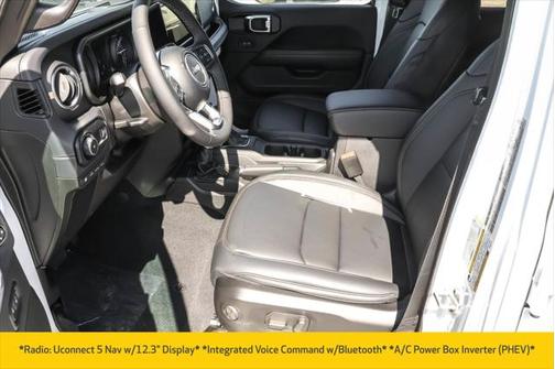 2025 Jeep Wrangler 4xe Sahara