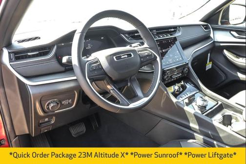2025 Jeep Grand Cherokee Altitude