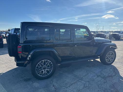2024 Jeep Wrangler 4xe High Altitude