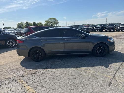 Magnetic 2019 Ford Fusion SE