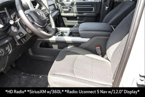 2025 RAM 2500 Big Horn Crew Cab 4x4 6'4' Box