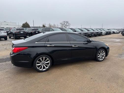 2012 Hyundai SONATA SE