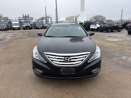 2012 Hyundai SONATA SE