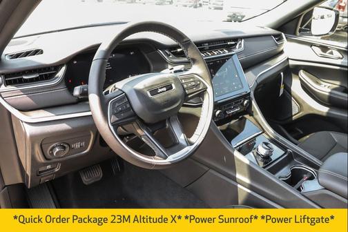 2025 Jeep Grand Cherokee Altitude