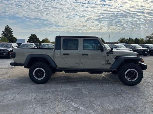 2020 Jeep Gladiator Sport S