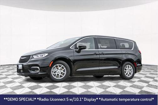 2025 Chrysler Pacifica L