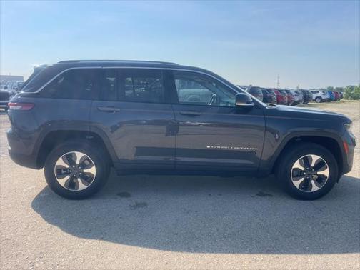 2023 Jeep Grand Cherokee 4xe Base